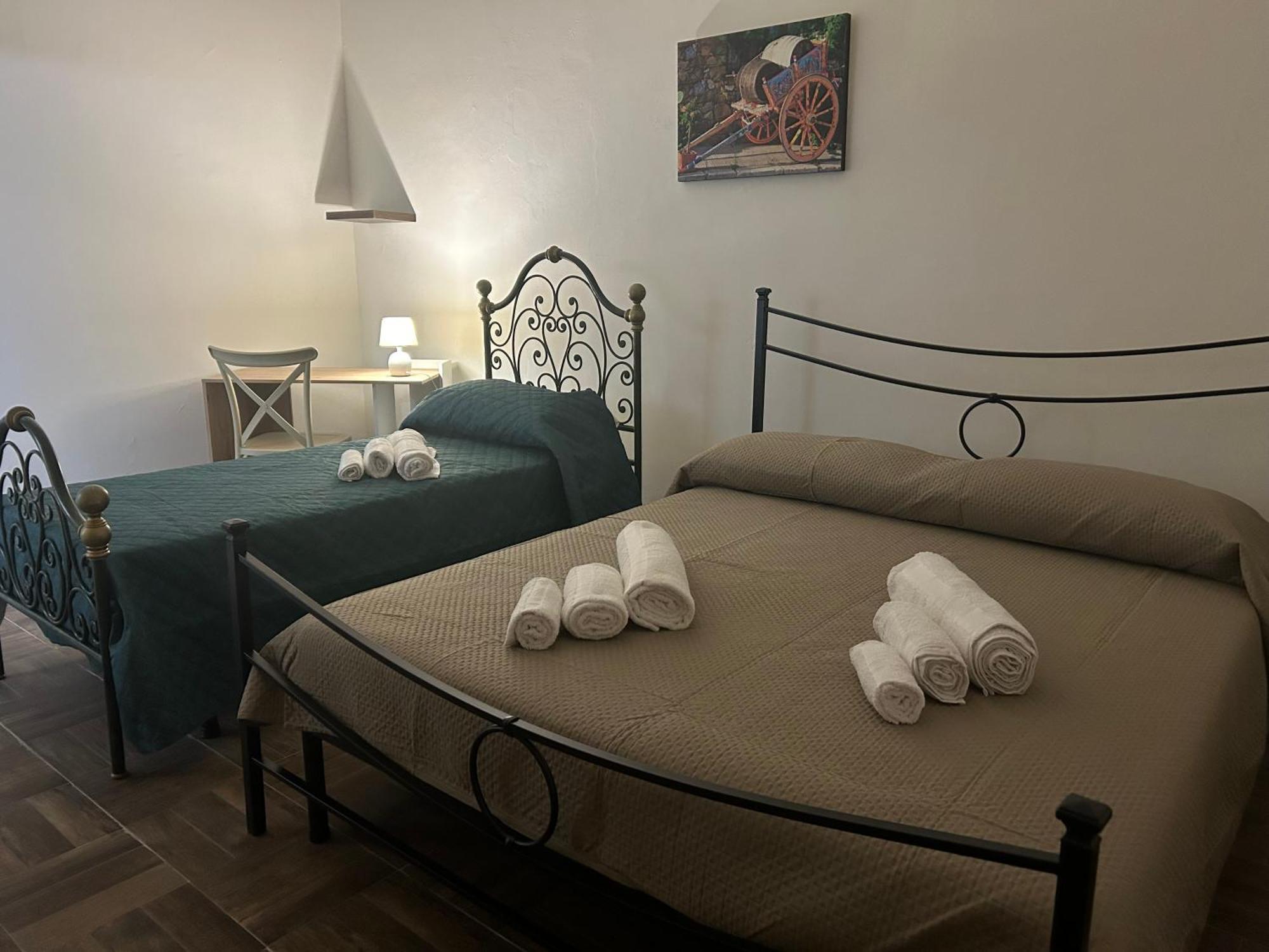 Al Vespro Hotel - Palermo — Photos 1
